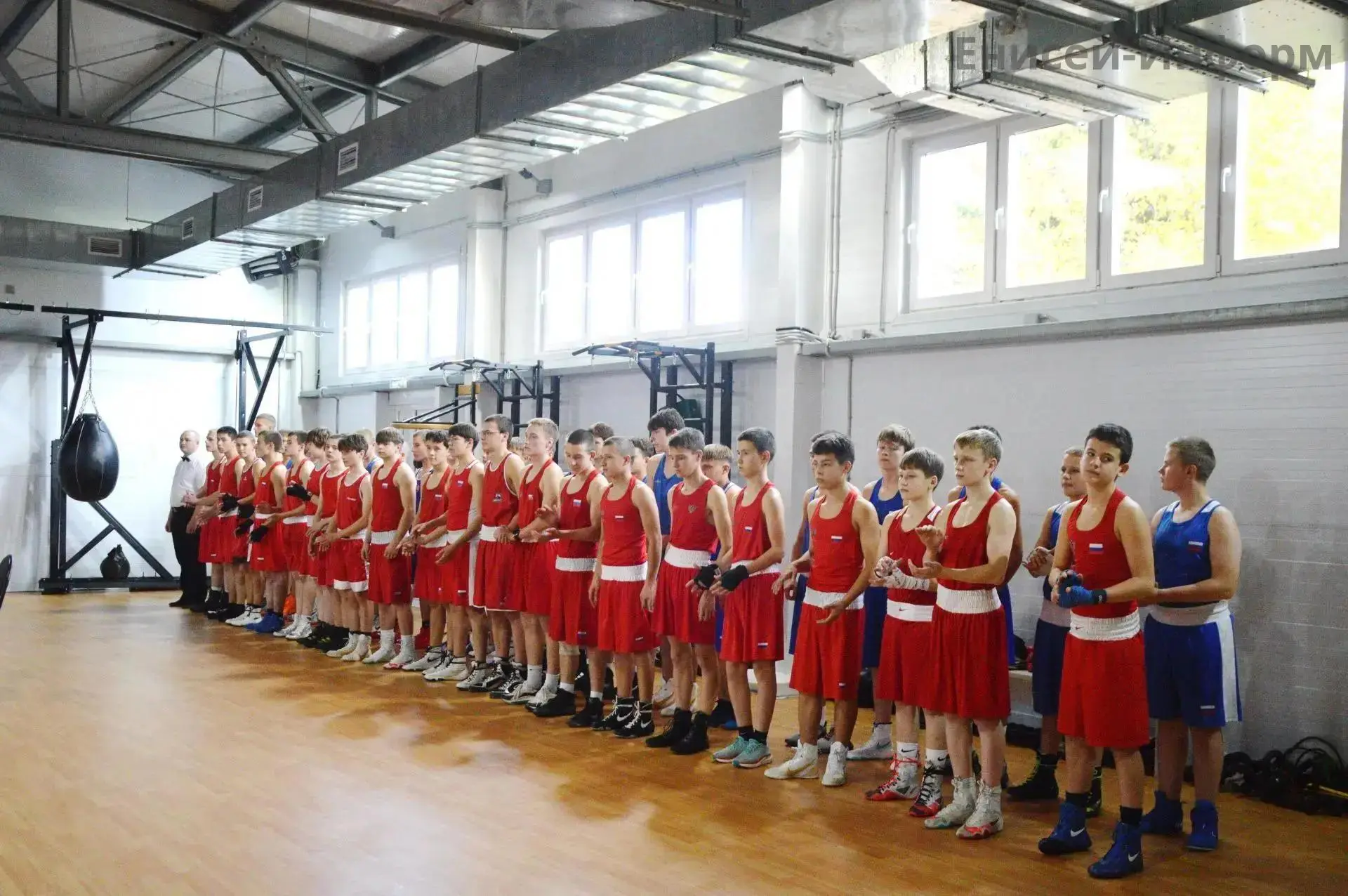 Спортсмены школы имени Фёдора Вольфа завоевали 11 медалей на Первенстве Енисейского окр...