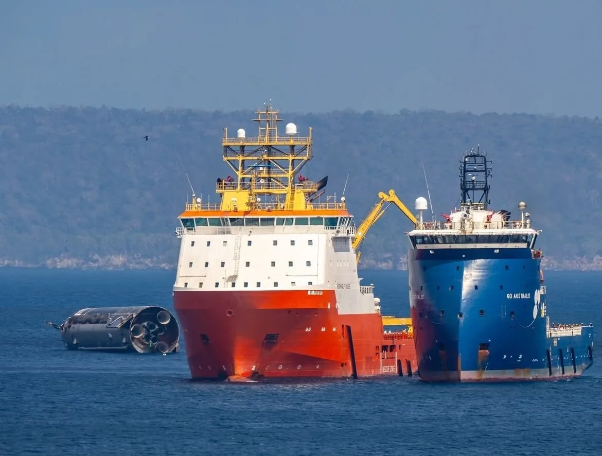 🌊⚓⛴   Boskalis везёт уцелевший корабль SpaceX через океан