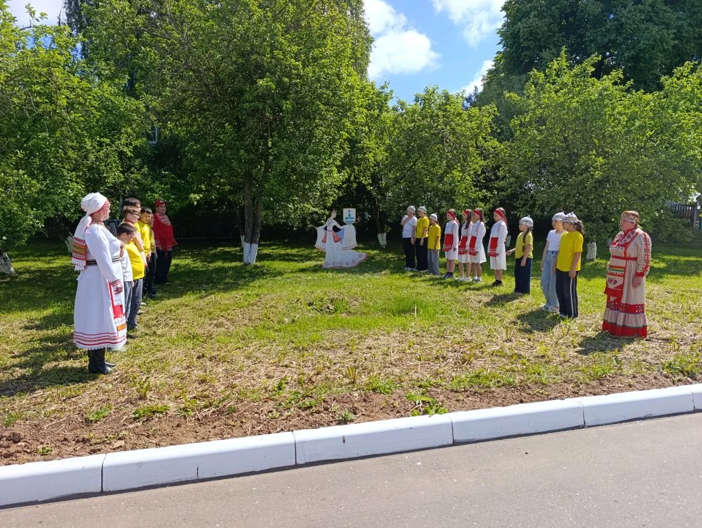 🏃‍♂️🌾 «Игры нашего двора» — весёлый финал «Недели Акатуй»! 🏃‍♀️✨