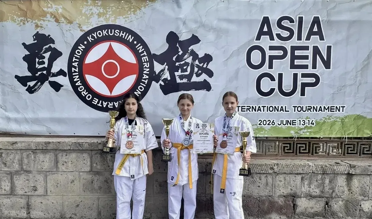 🏆 Бронза Азии у лабинчанок! Наши спортсменки успешно выступили на чемпионате и первенстве Азии по к