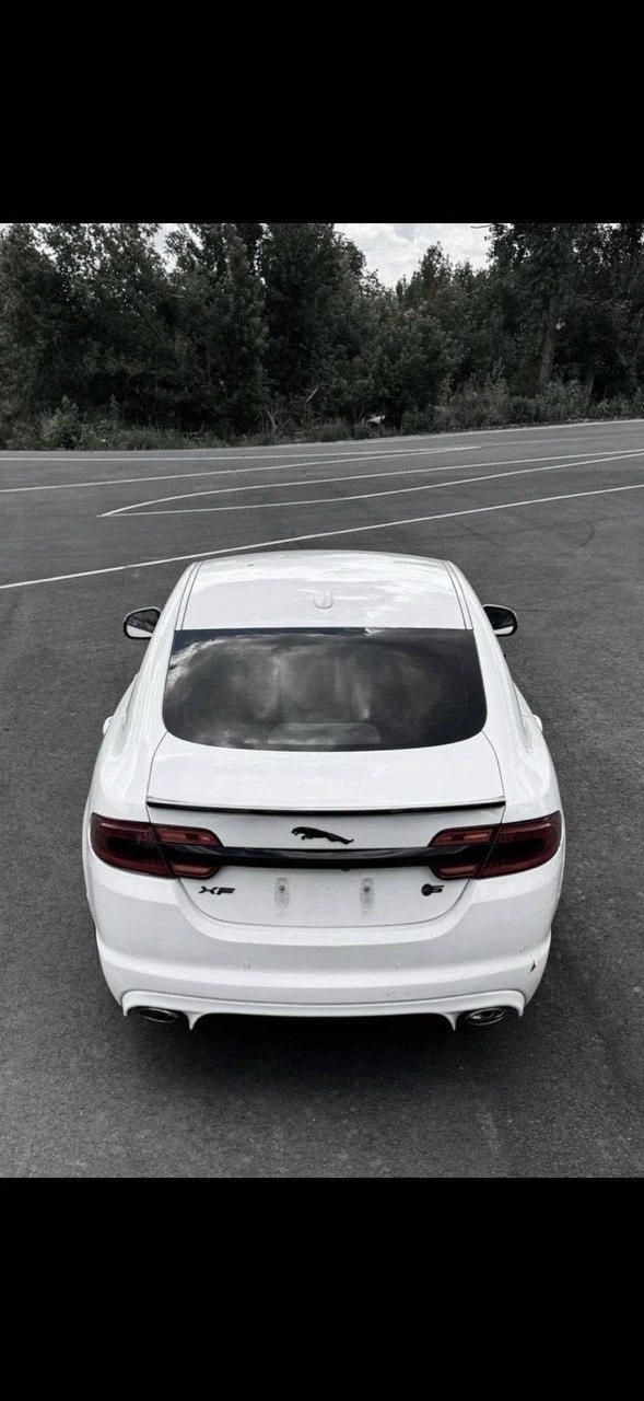 Только что купил  Jaguar XF 2012г