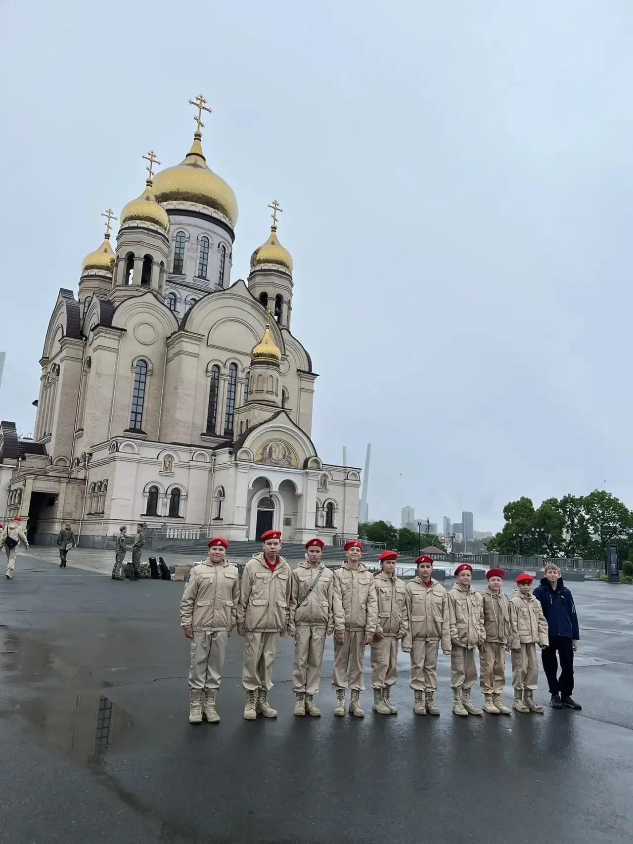 Во Владивостоке отметили юбилей Всероссийского движения «ЮНАРМИЯ» — 10 лет 🔥

Сегодня движение объе