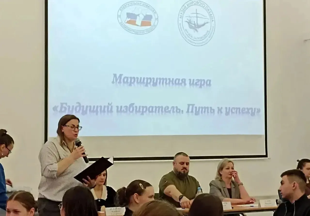 👩‍🎓Наши 10-классники в деле: избирательное право – это не скучно, а очень даже увлекательно!   ❓Как 