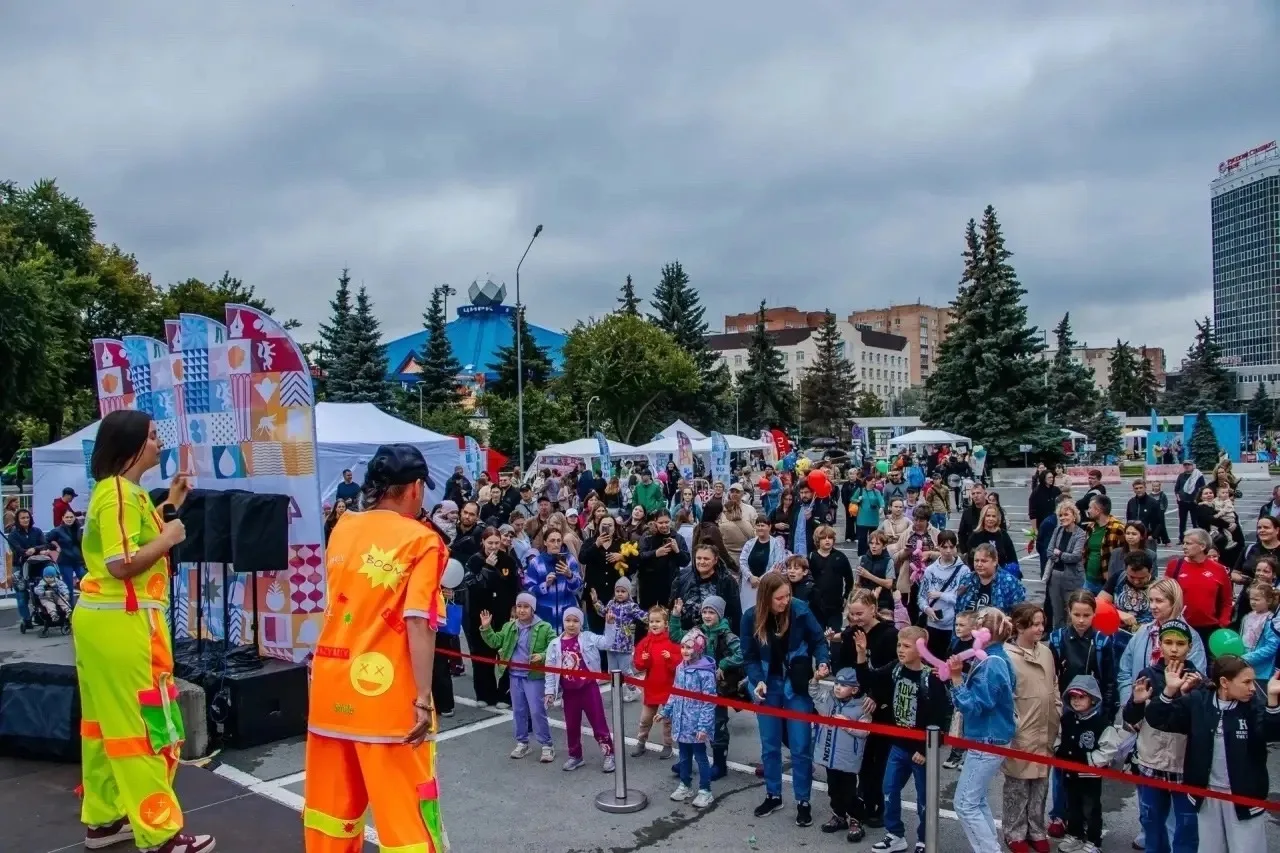 ❗ Уважаемые жители города Тюмени!
В День города, 25 июля 2026 года, с 13.00 до 16.00 на площади у Ад