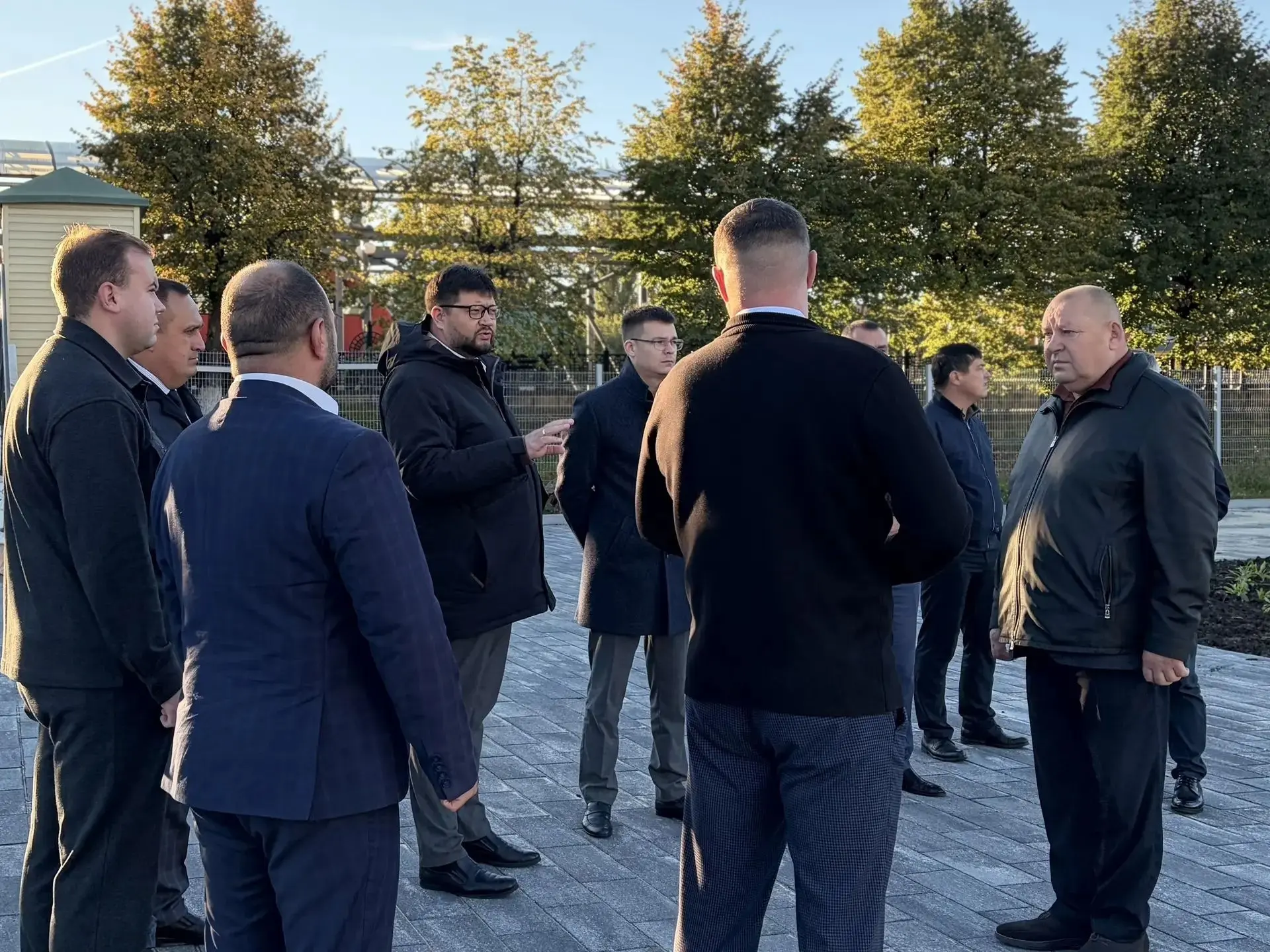 🌅 Рабочее утро главы города началось не с кабинета и совещаний, а прямо на улицах Чебо...