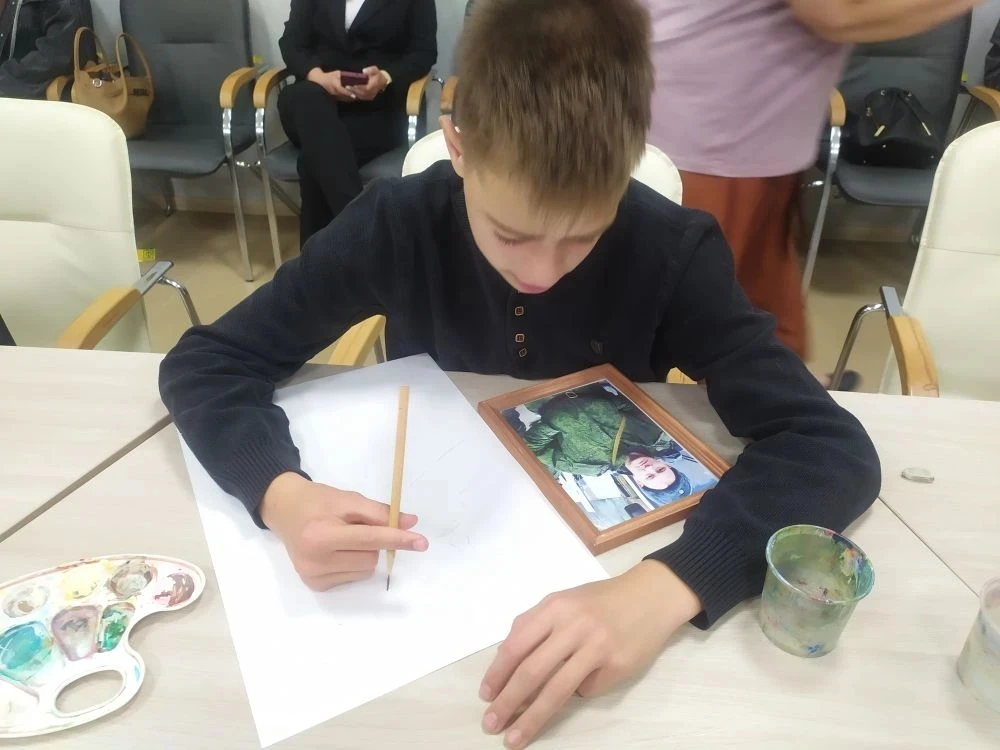 Сегодня ученики нашей школы приняли участие в Республиканскиом детском художественном ф...
