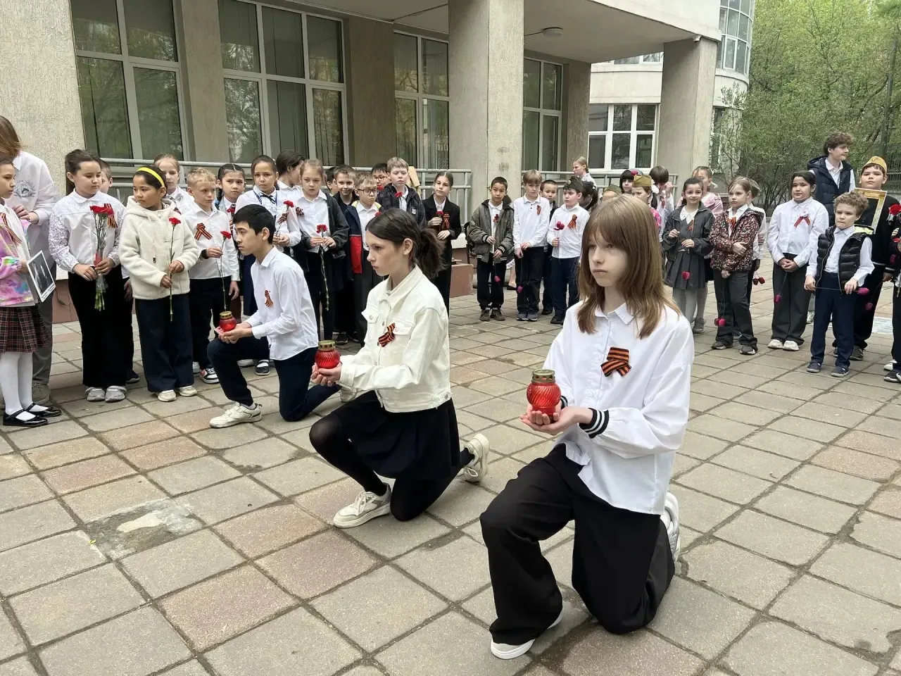 🌟 В преддверии 9 мая прошла торжественная линейка, посвященная 81-годовщине со Дня Победы в Великой 
