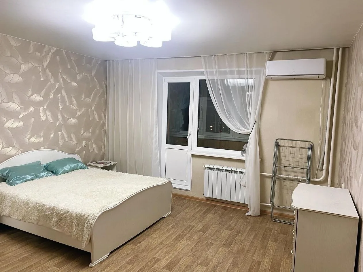 Сдам семейной паре или просто порядочным людям однушку от собственника. Хороший ремонт,...
