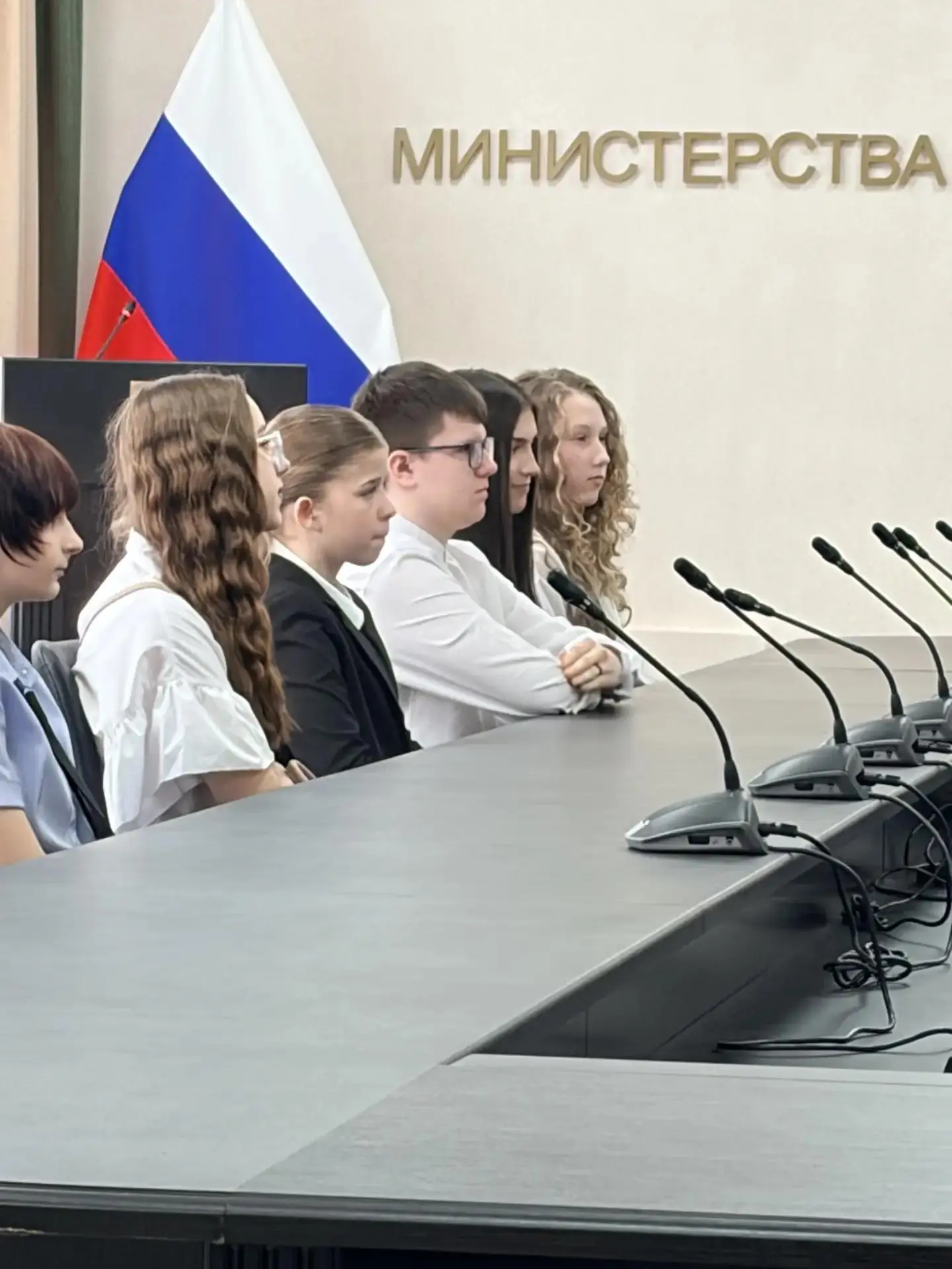 🇷🇺 День России – особая дата! Вручение паспортов – важное событие! 🇷🇺