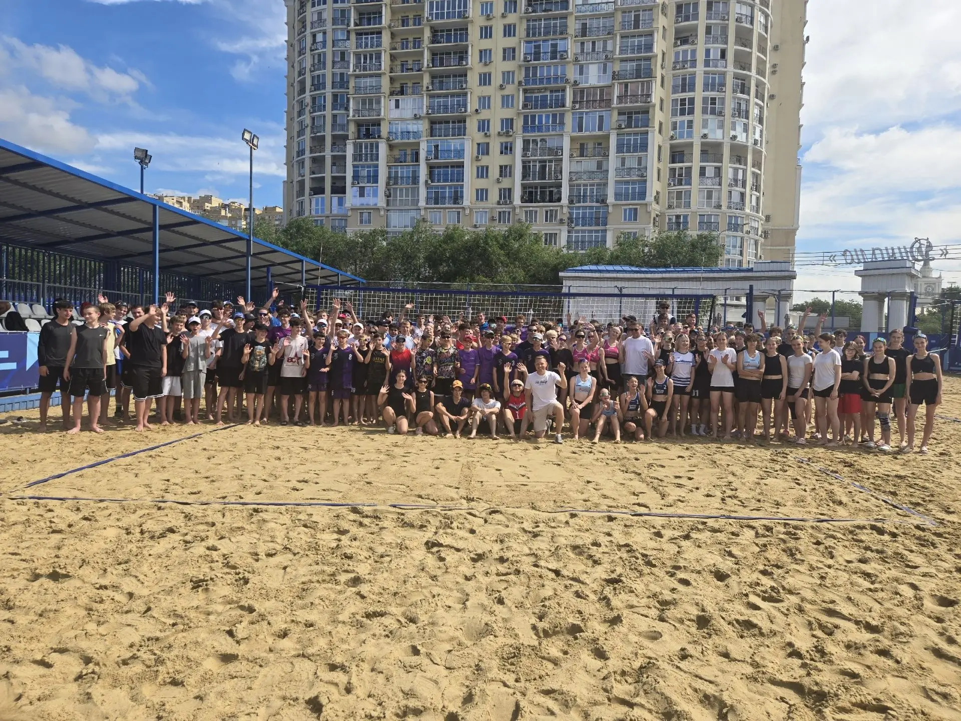 🏆🏐 🔥 Спортивная школа 7 покоряет первенство области по пляжному волейболу!

Лето – это не только 