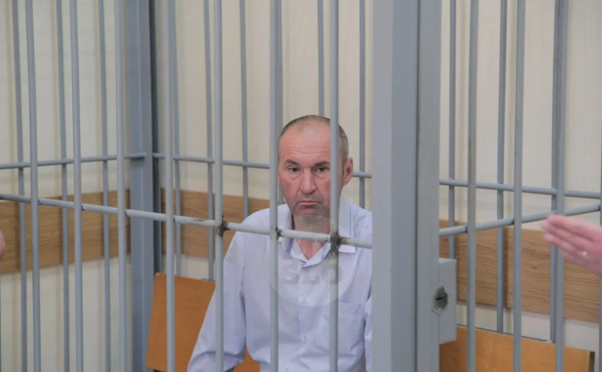 ❗️ 800 нелегалов, 24 фигуранта и 132 млн рублей под арестом: в Туле начался процесс по ...