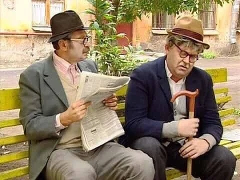 Знаешь, Изя, я так много читал о вреде алкоголя и курения, что с Нового года решил брос...