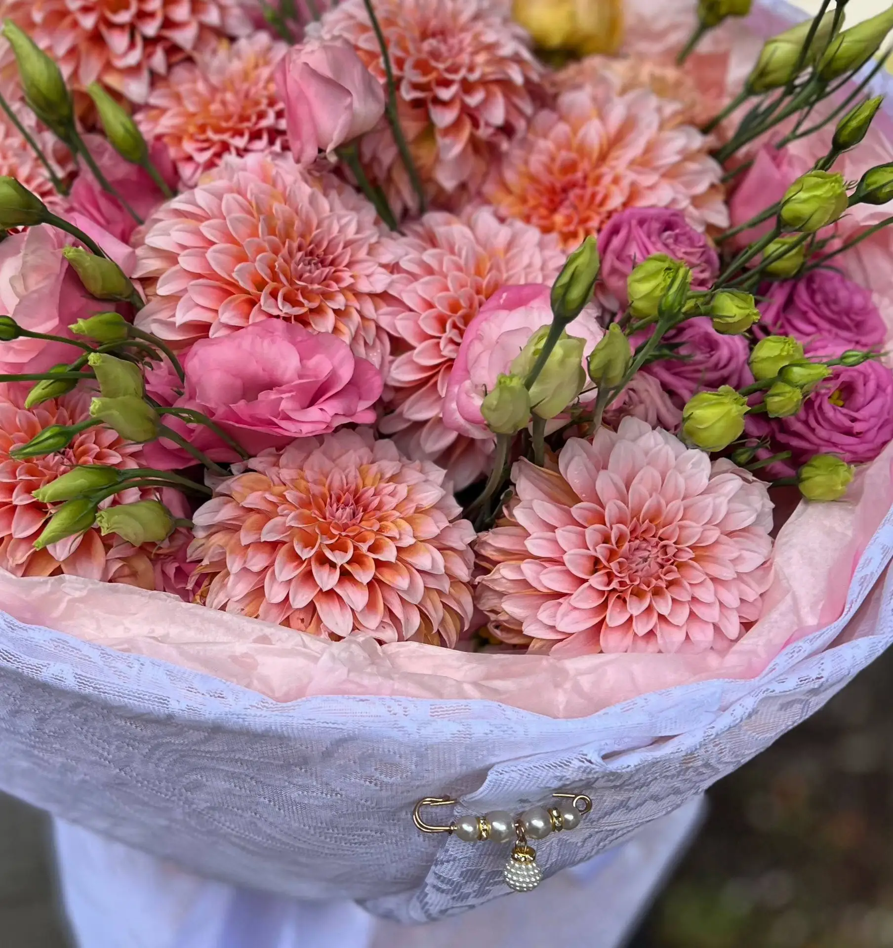 🧡Нежный кружевной букет с георгинами 😍
