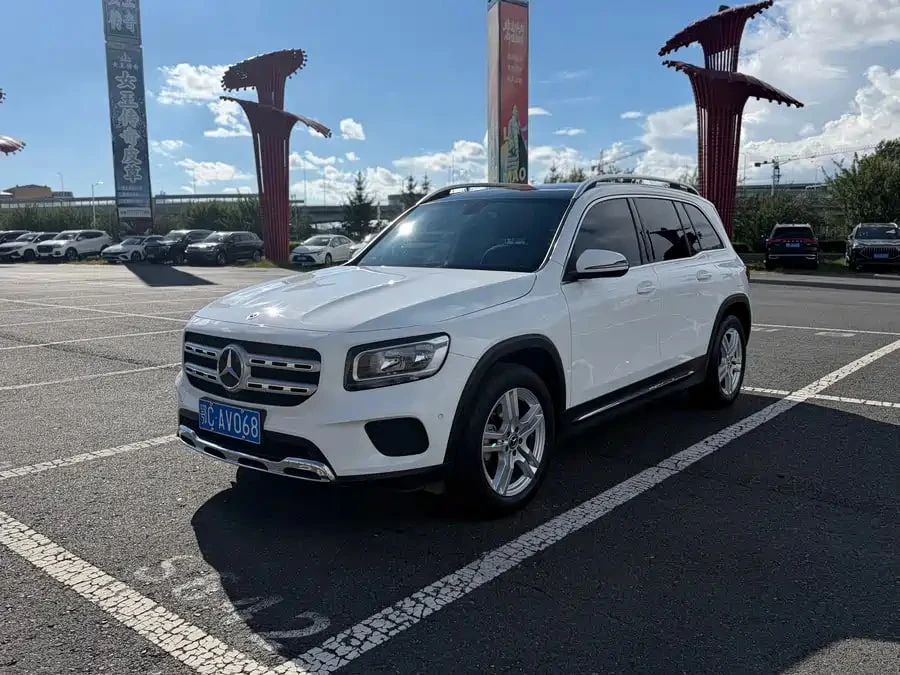 Mercedes-Benz GLB 180 dynamic type