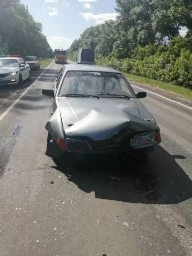 Семилетний ребенок попал в больницу после ДТП в Аннинском районе