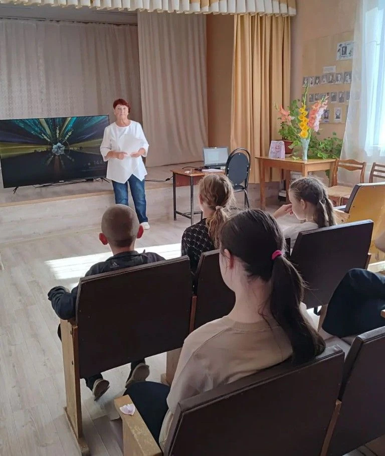 "И снова здравствуй, школа"