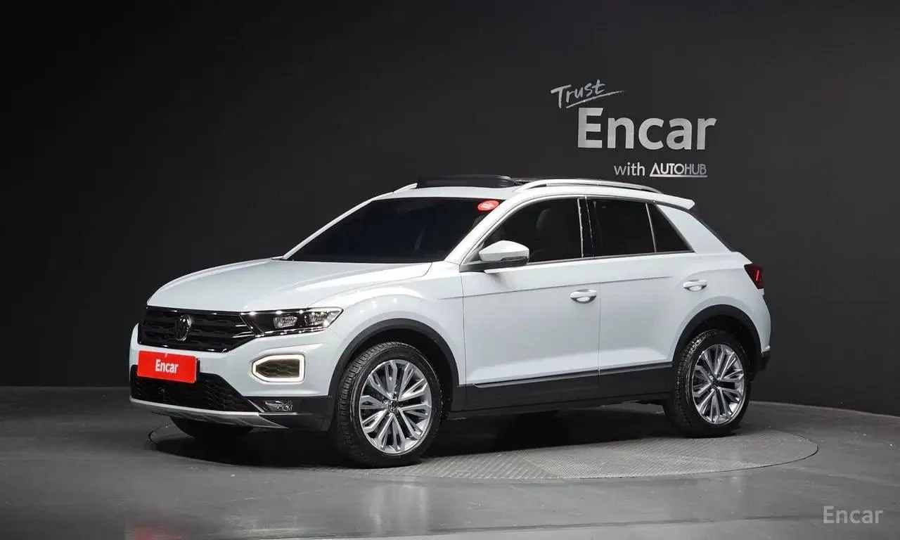 ДОСТУПЕН В КОРЕЕ 🇰🇷
VOLKSWAGEN T-ROC 2.0 TDI

Год выпуска 2021 
Пробег 6 450 км 
Объем двигателя 2
