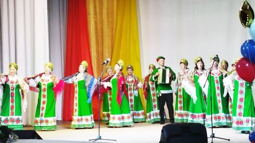 🎤В ДК им. Ю. А. Гагарина прошёл праздничный концерт «О России с любовью», приуроченный ко Дню Росси