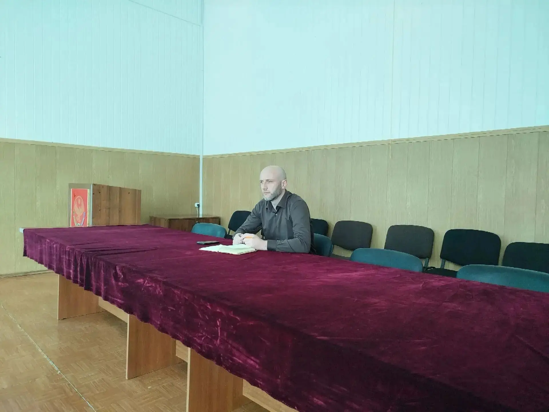 В администрации Курахского района прошло плановое рабочее совещание
20 июля в зале заседаний админис