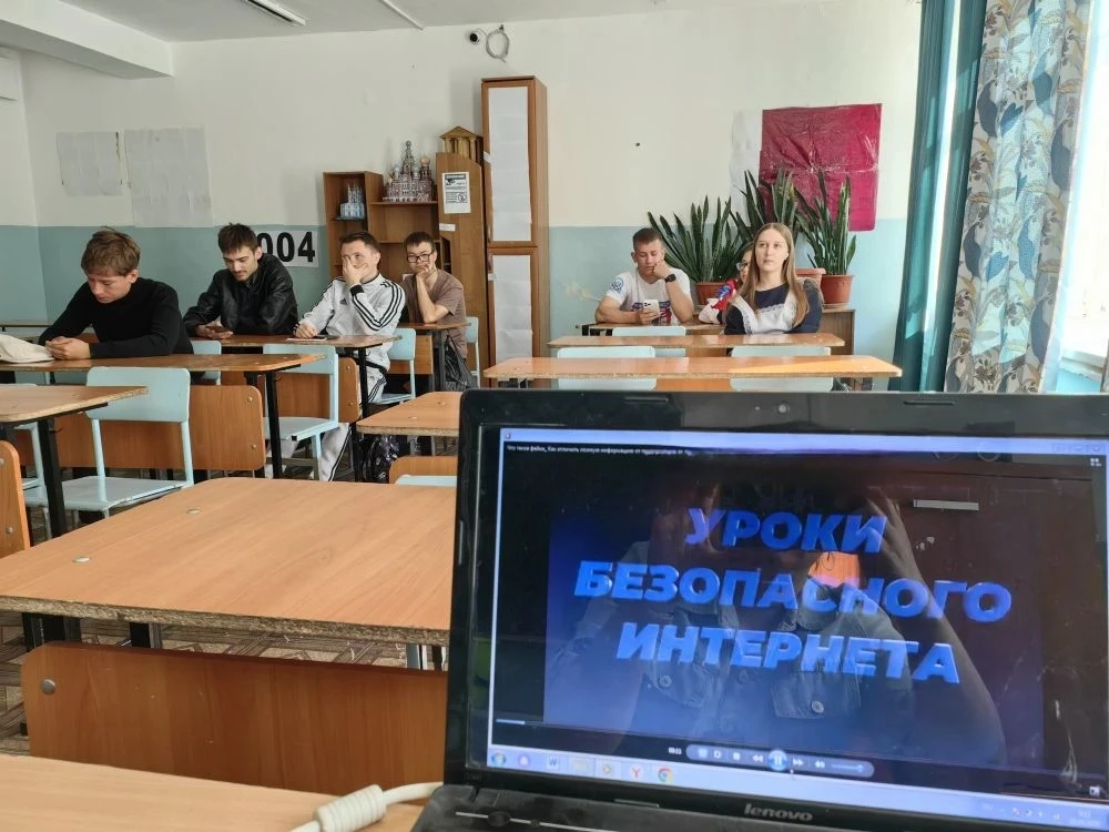 Продолжается апробация проекта "Разговоры о профилактике". Занятия прошли в интерактивных форматах: 