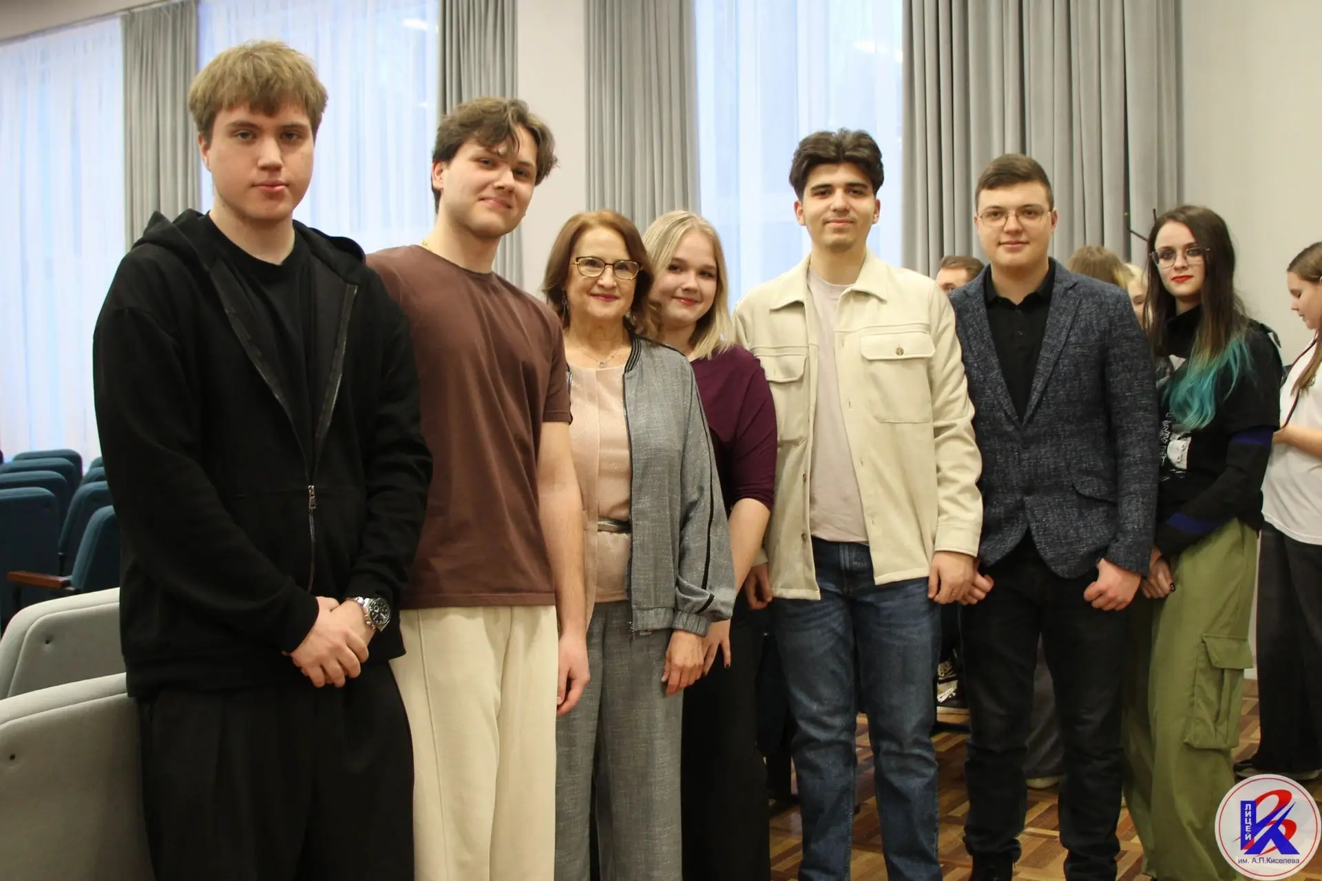 7 февраля мы провели незабываемый вечер встреч выпускников❤!   В этот день наш уютный актовый зал об