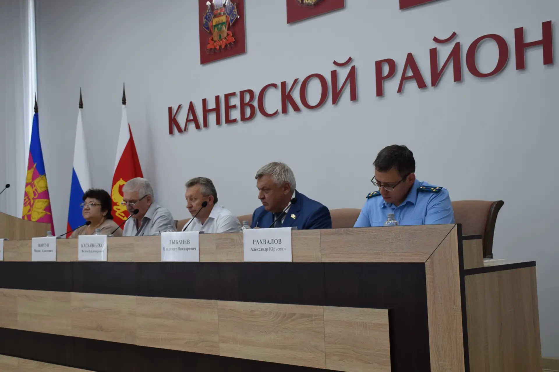 Принято единогласно