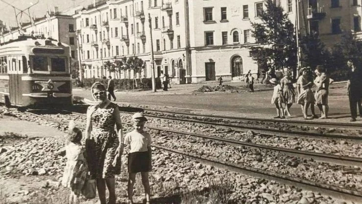 Летний, июньский день на проспекте Мира 1964_й год….