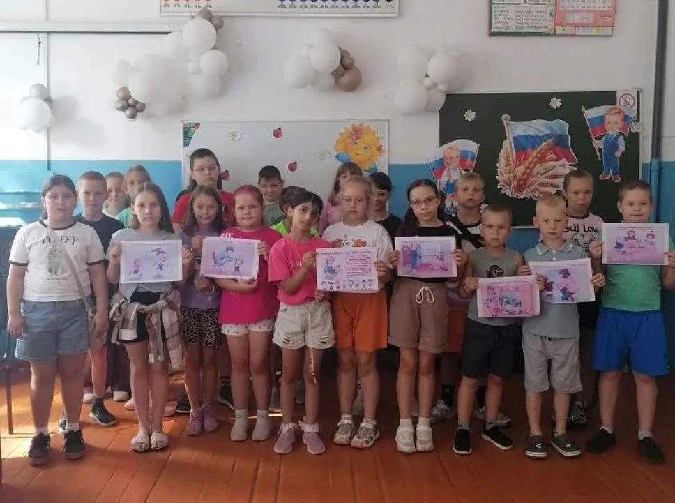 9 июля в ДОЛ "Солнышко" в рамках дня правовой помощи детям была проведена викторина "Дети и права", 