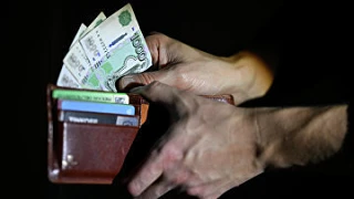 Страховщик должен доказать санкционные риски при невыплате инвестдохода — суд