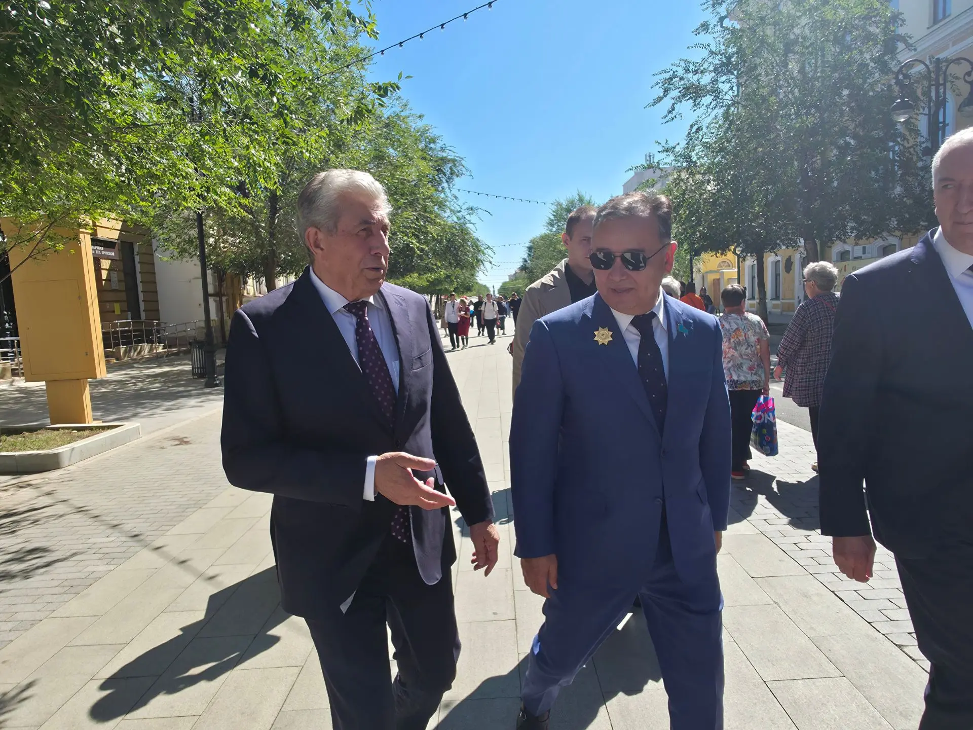 На День города в Оренбург приехали гости из Казахстана.