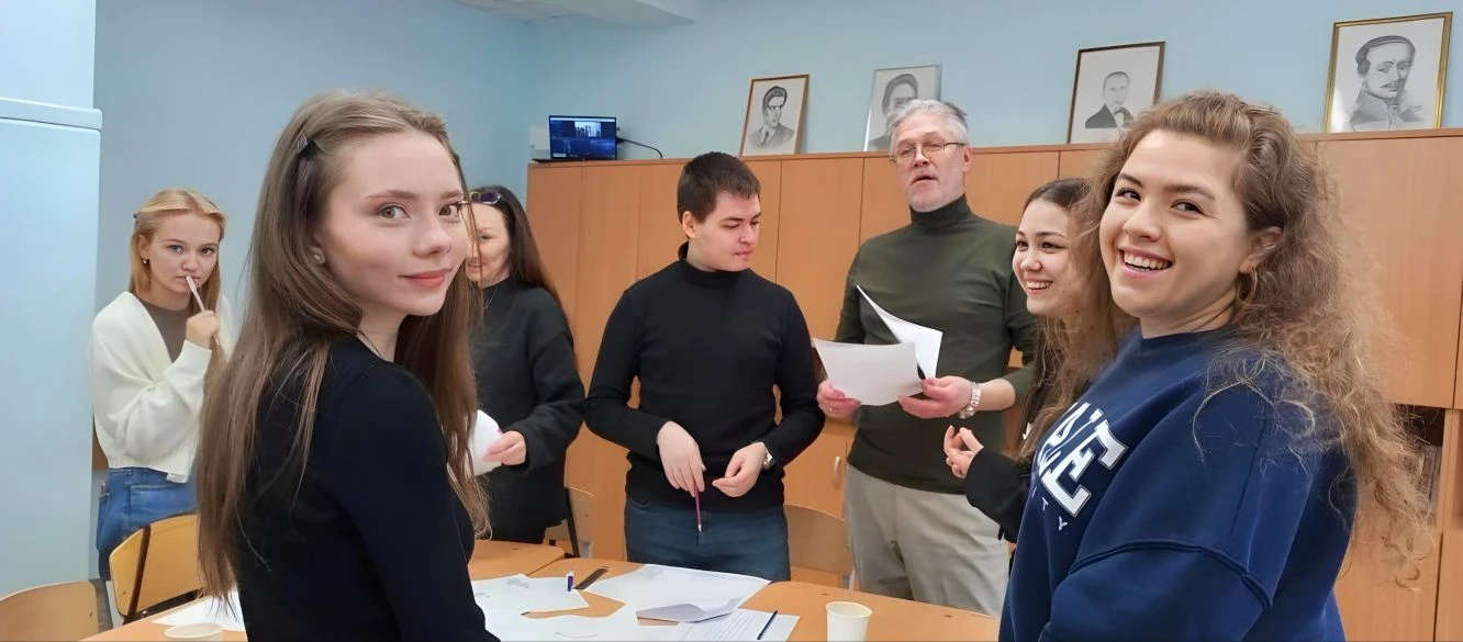 ✨ Урок по ФГОС — урок от результата: итоги семинара-практикума для педагогов лицея №12 ✨  Сегодня в 