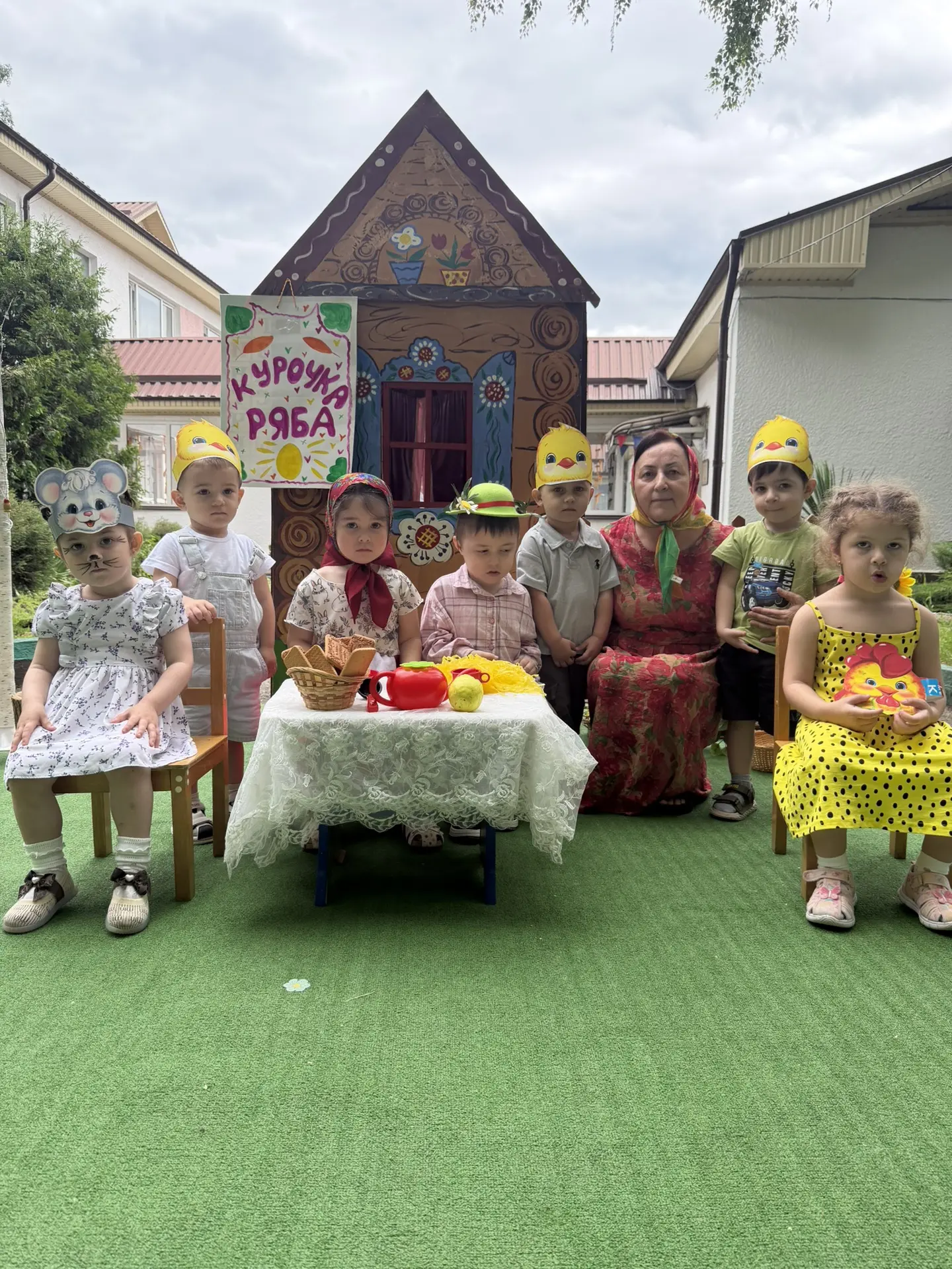 🎭 Первая театральная премьера у «Чебурашек»! Спектакль «Курочка Ряба» прошел на ура! М...