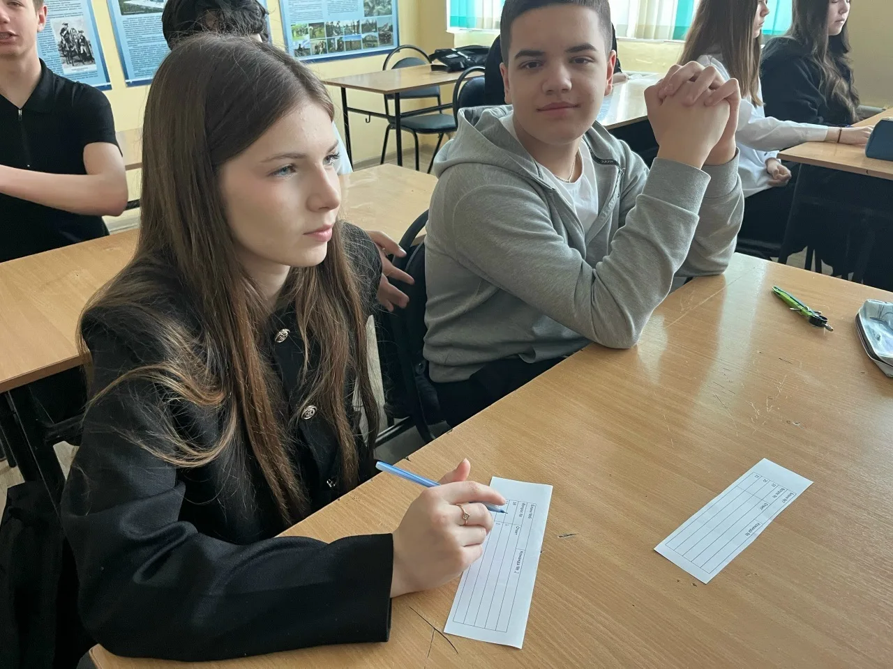 «Одна страна – одна история»🇷🇺   📌В нашей школе прошла увлекательная викторина, посвященная Дню восс