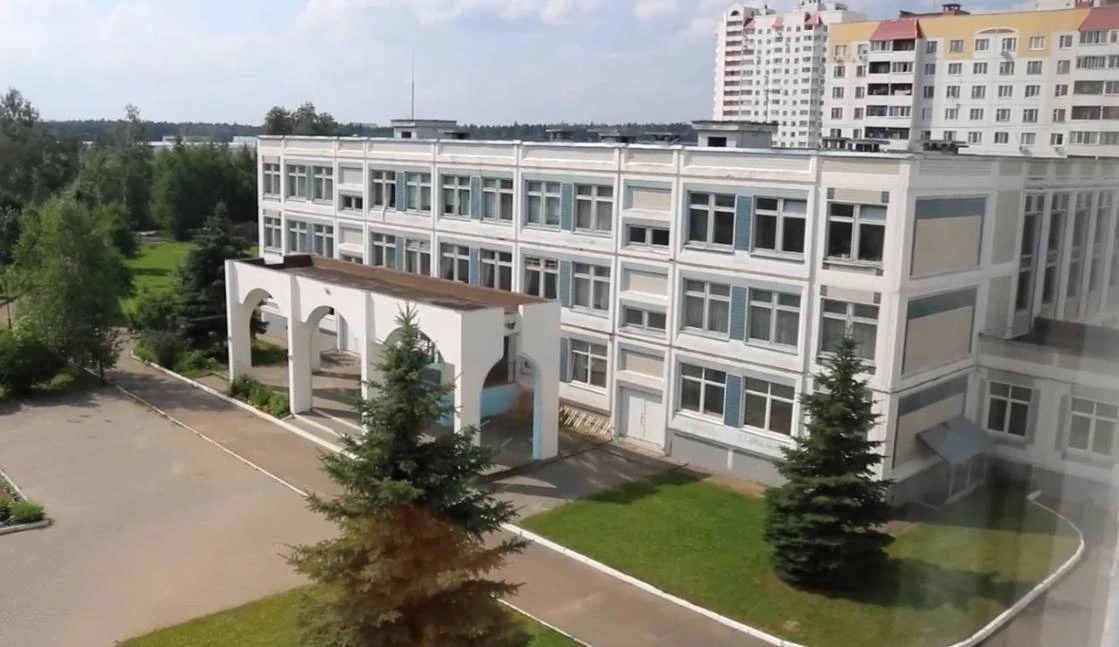 Министерство образования опубликовало рейтинг топ-100 школ Подмосковья.