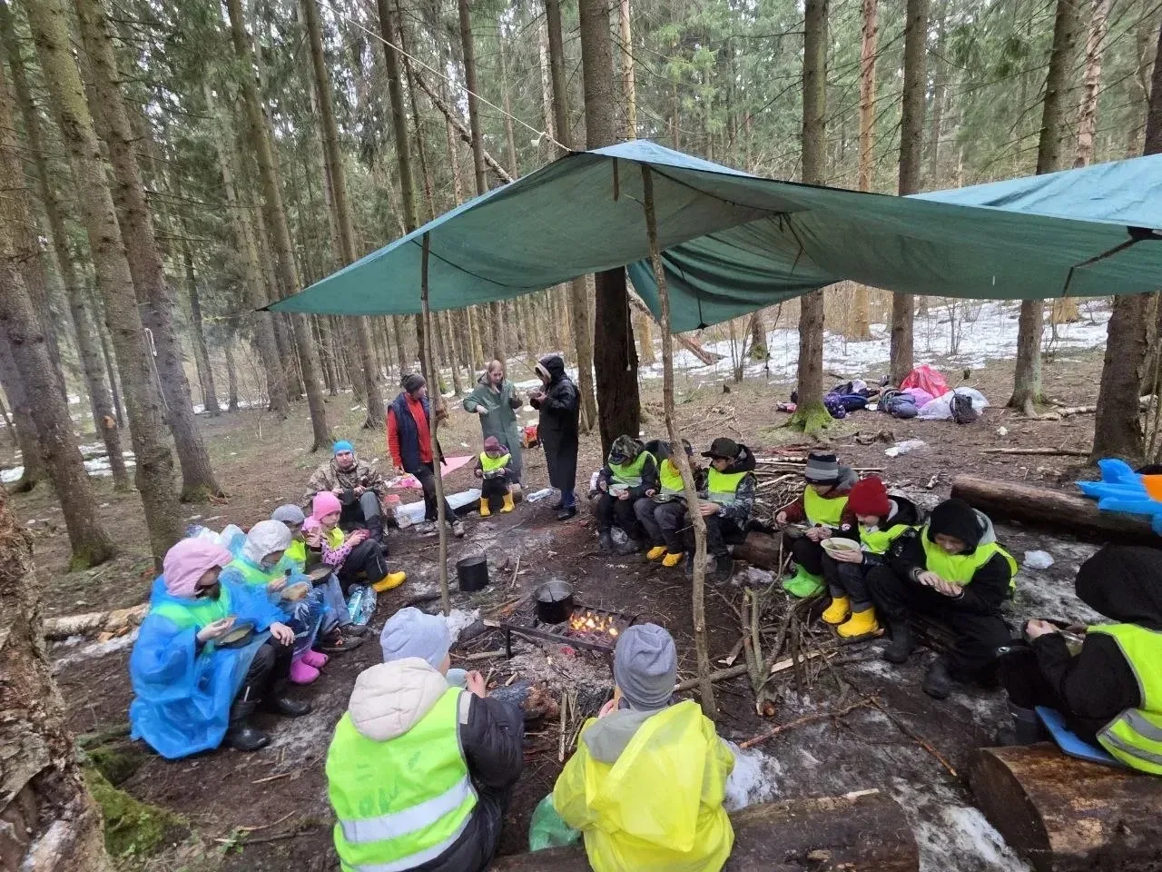 День четвёртый. Отправляемся в настоящий поход! 🏕️  Четвёртый день в пришкольном лагере «Лаборатория
