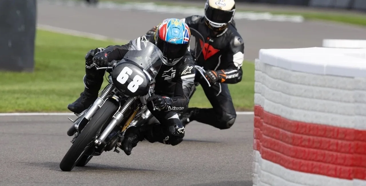 🏁 Norton Manx 30M вернулся на трассу Goodwood!