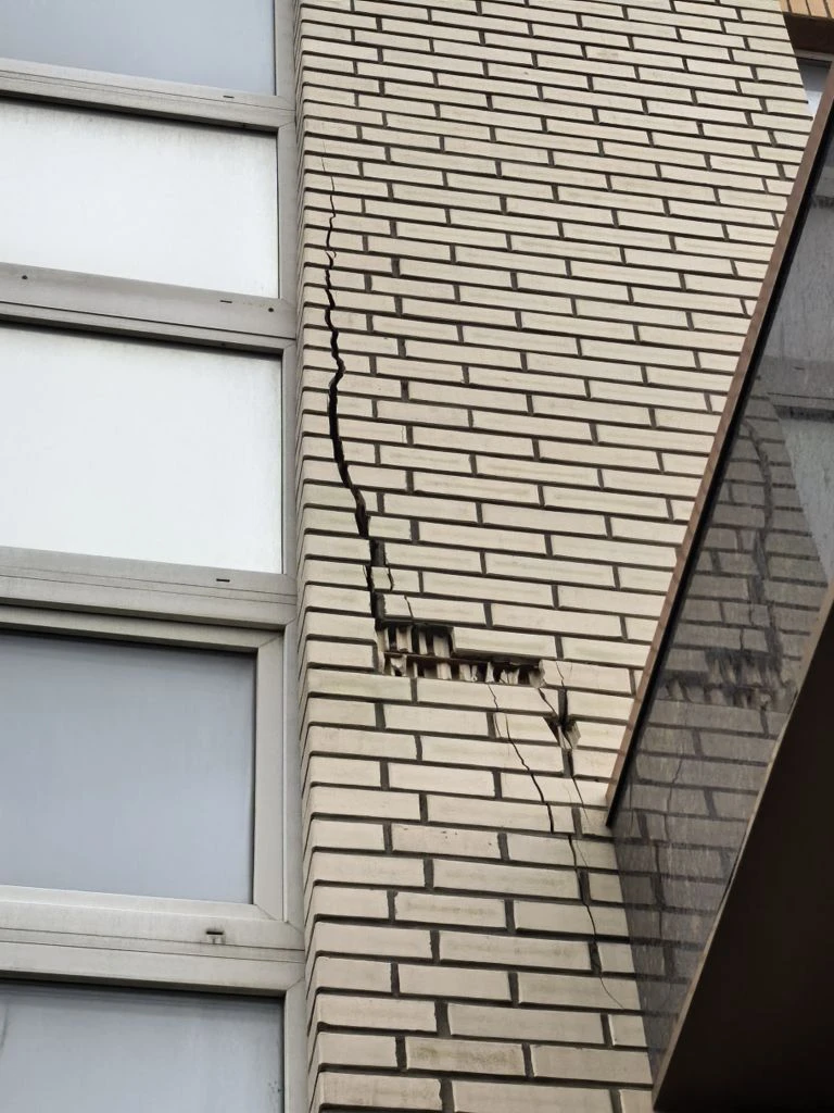 т ремонт этого фасада.