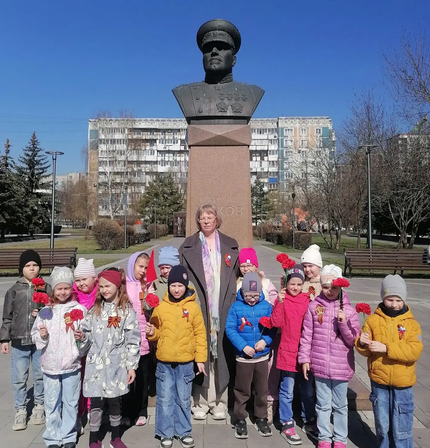 🌟 Шаг в историю!

Сегодня наши ребята посетили сквер им. Г.К. Жукова. Они не только рассмотрели лег
