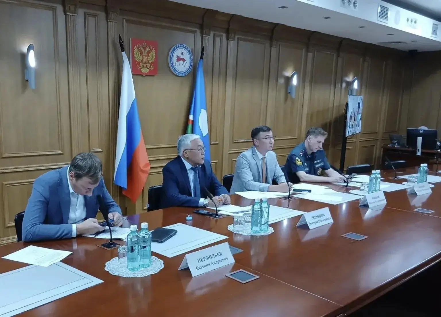 В связи с резким осложнением паводковой обстановки в Верхоянском районе сегодня состоялось оперативн