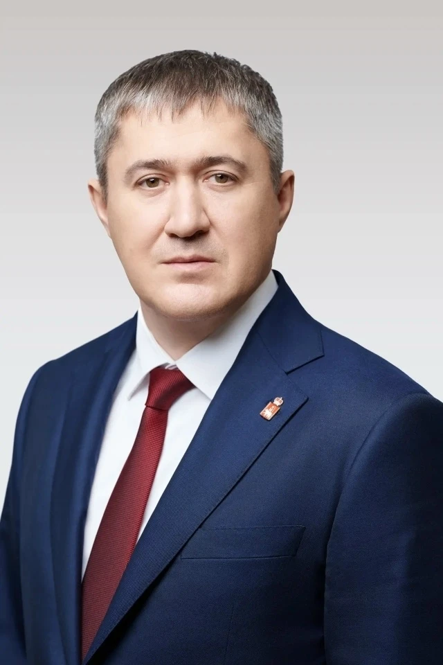Поздравление губернатора Пермского края Дмитрия Махонина с Днём пожилого человека