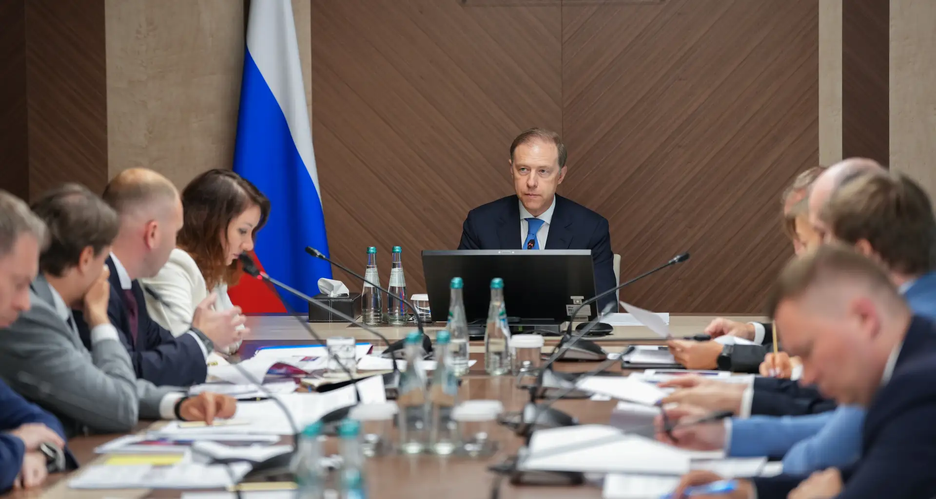 Денис Мантуров провел совещание по нацпроекту «Международная кооперация и экспорт»