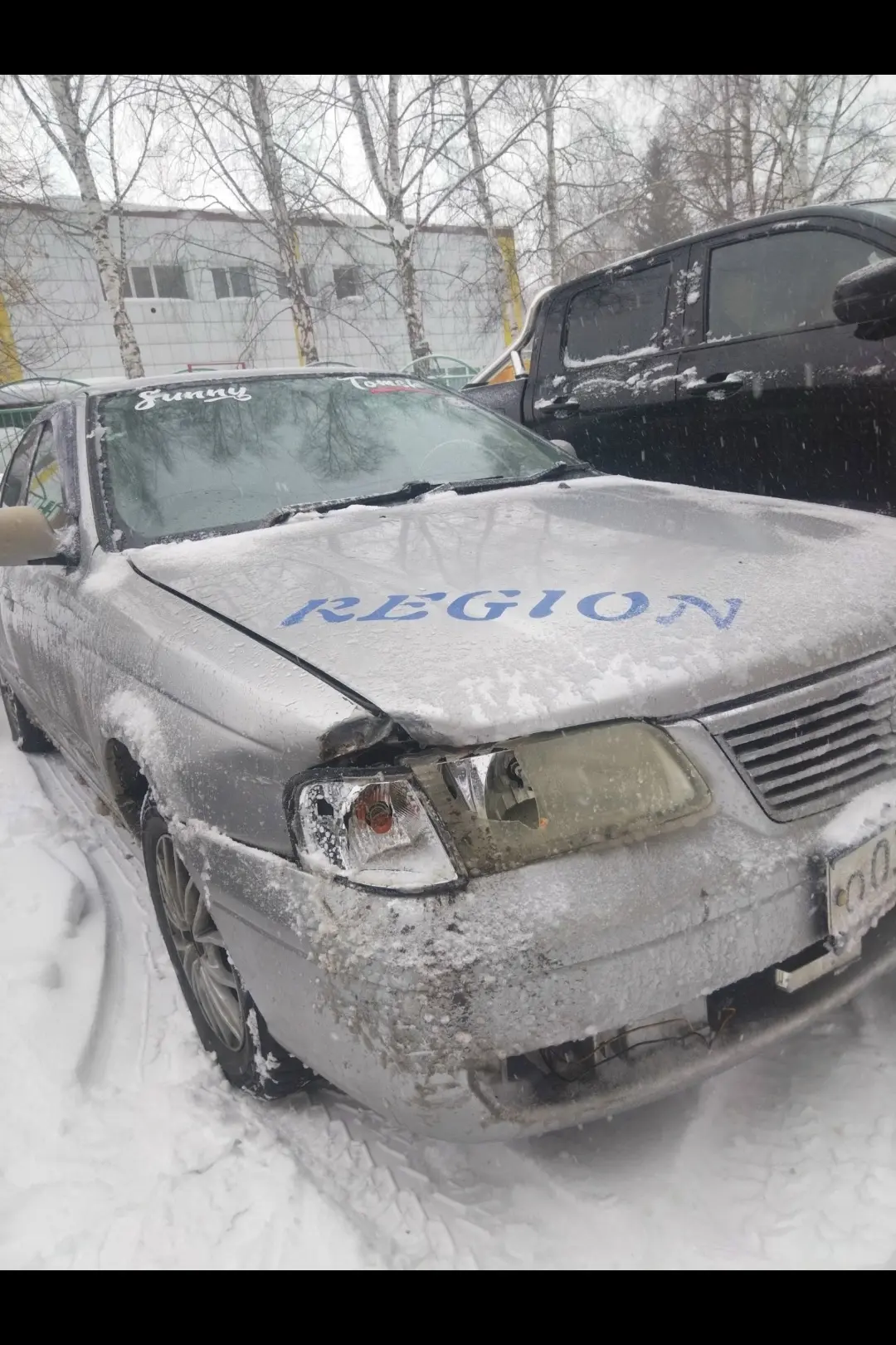 Продам Ниссан Санни  2003 год все вопросы в личку.  100к