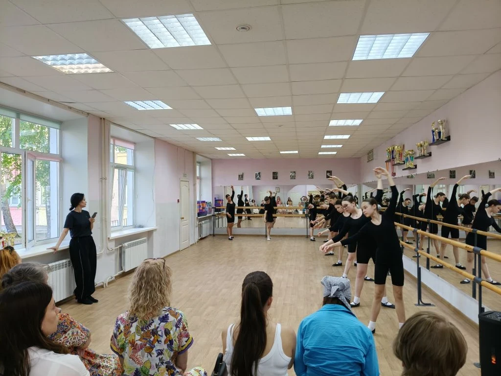 20 мая в Детской школе искусств №12 прошла стажировка на тему "Программа выпускных клас...