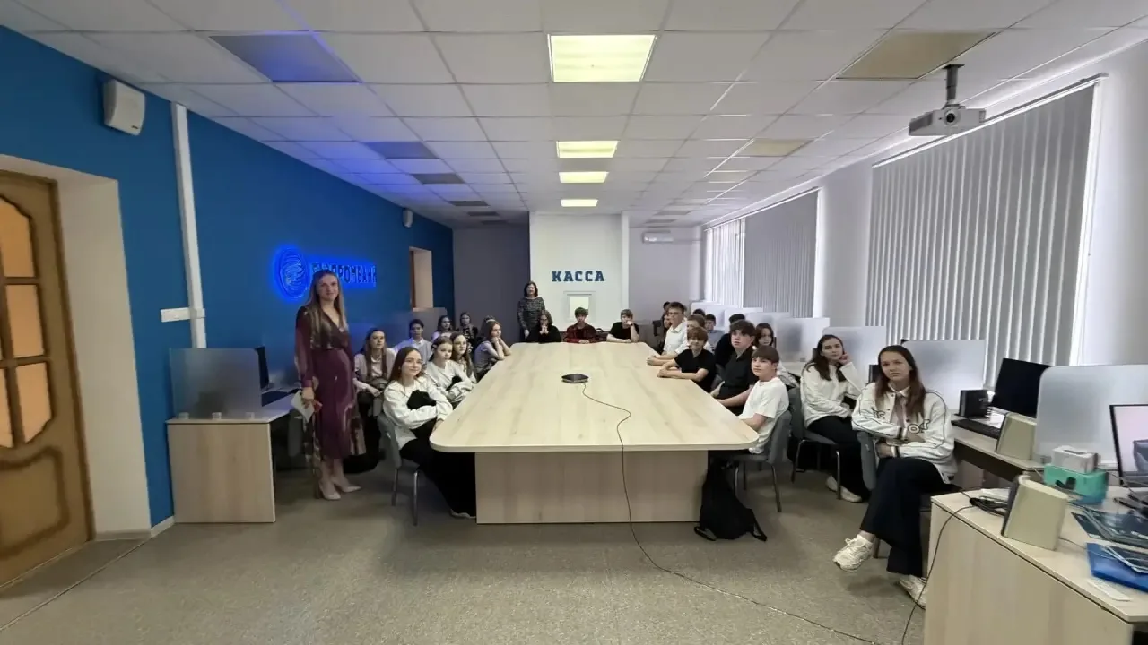 13 мая ученики 7 «В» класса посетили экономический факультет Воронежского государственного университ