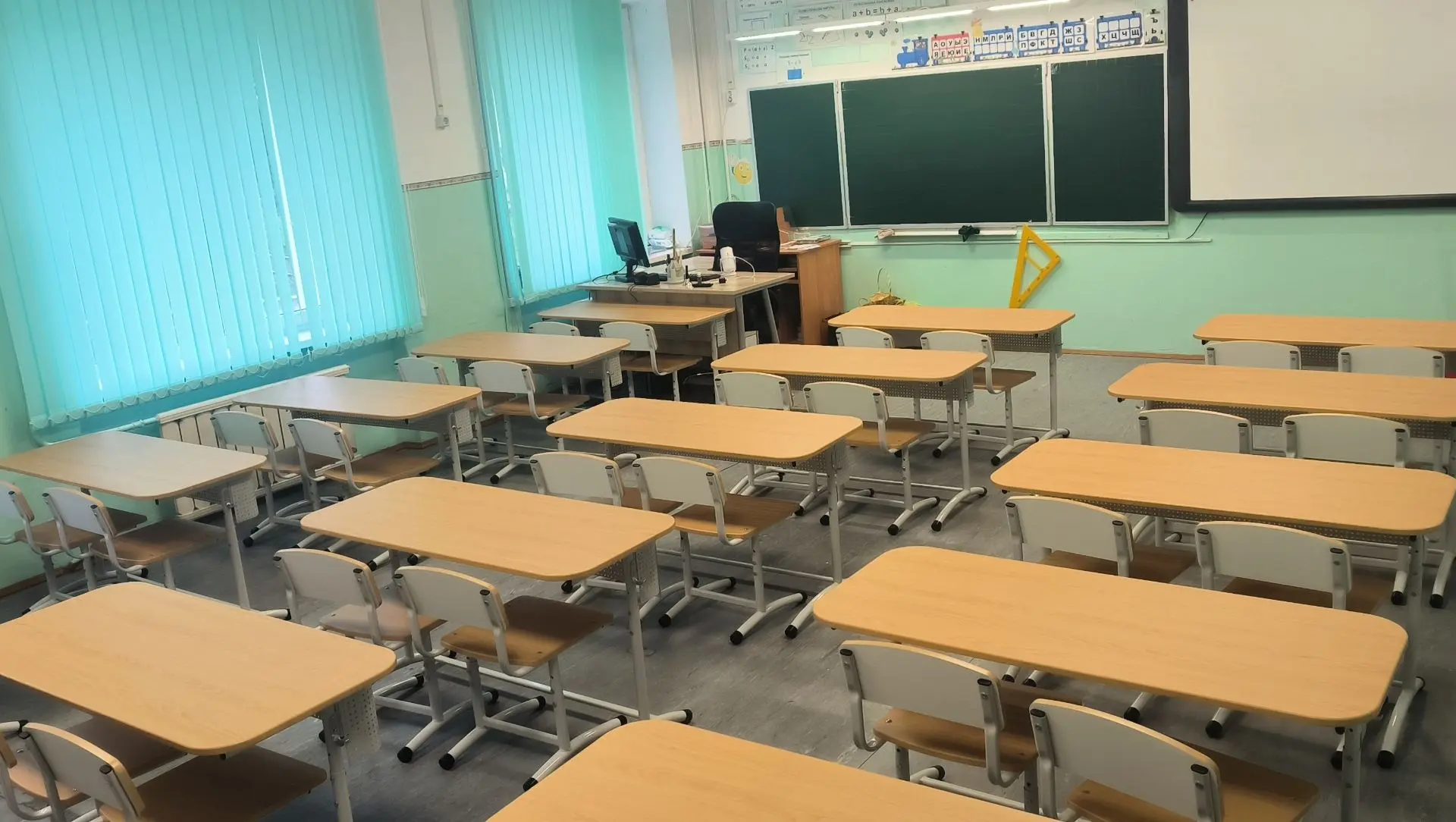 Тема: В начальной школе обновили учебные кабинеты