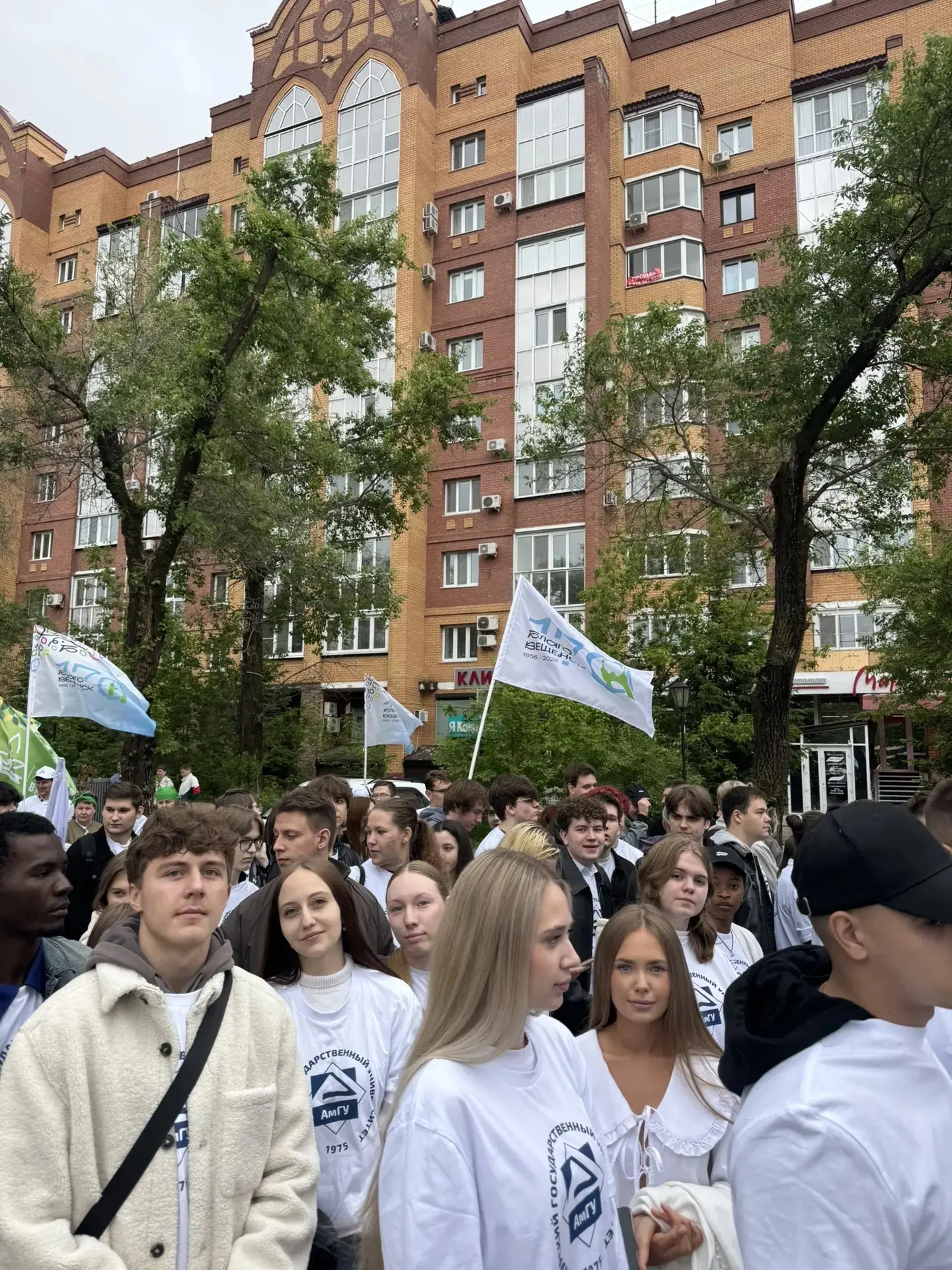 🎉 Юрфак на празднике города!

В этом году Благовещенск отметил 170-летие со дня основания. Главным 