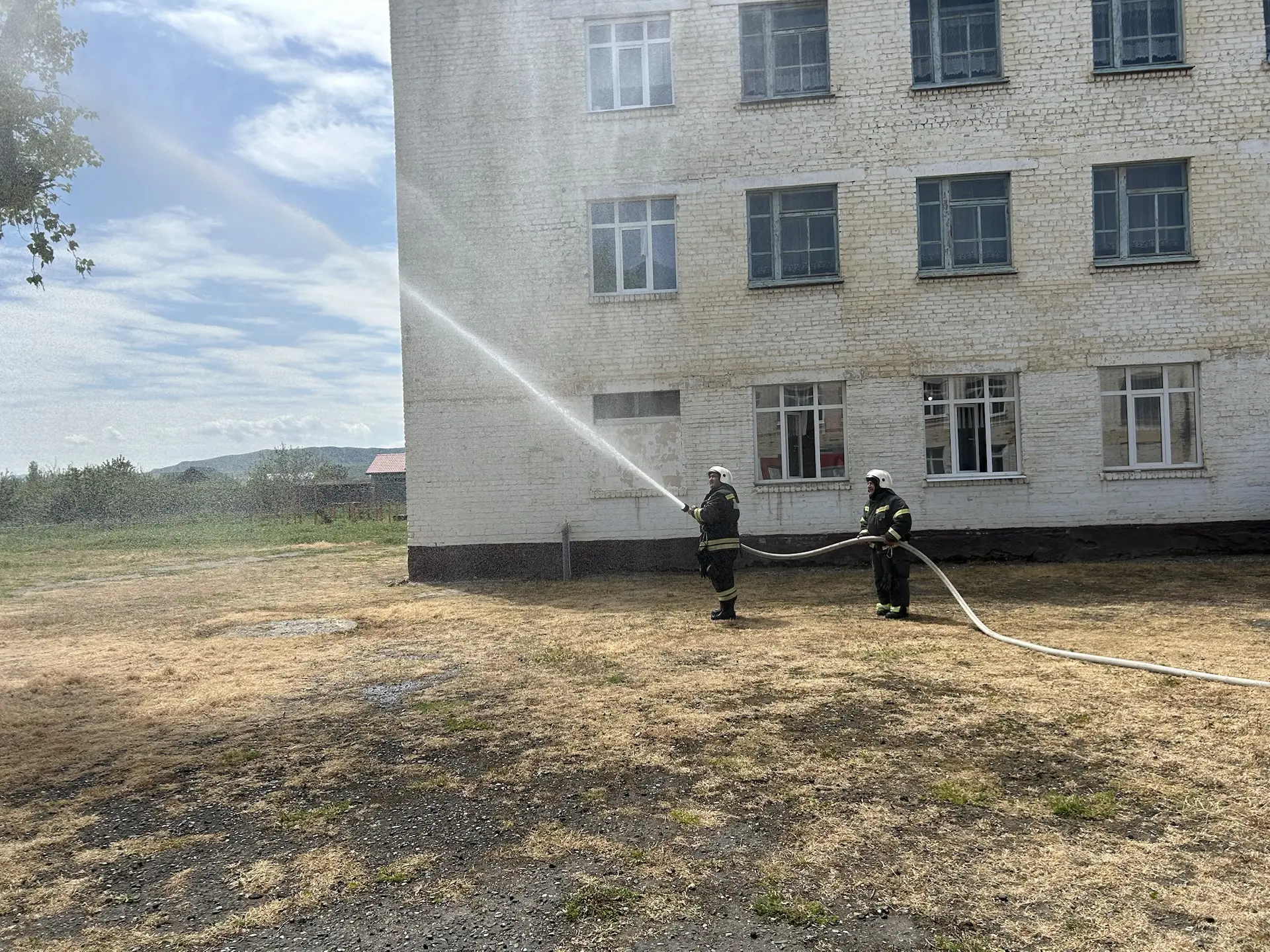 День пожарной охраны в нашей гимназии🚒🧑‍🚒 30 апреля – особенный день, когда мы чествуем тех, кто сто