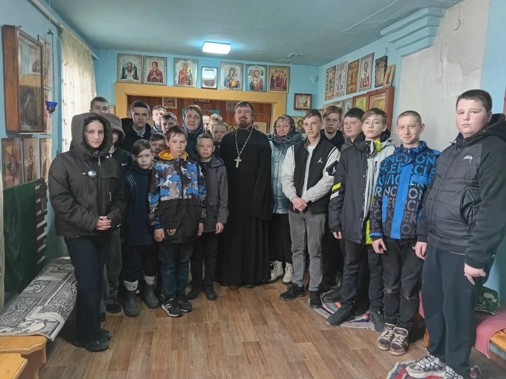 21-25 мая при Успенском храме п. Катайга Верхнекетского района совершалась череда торже...