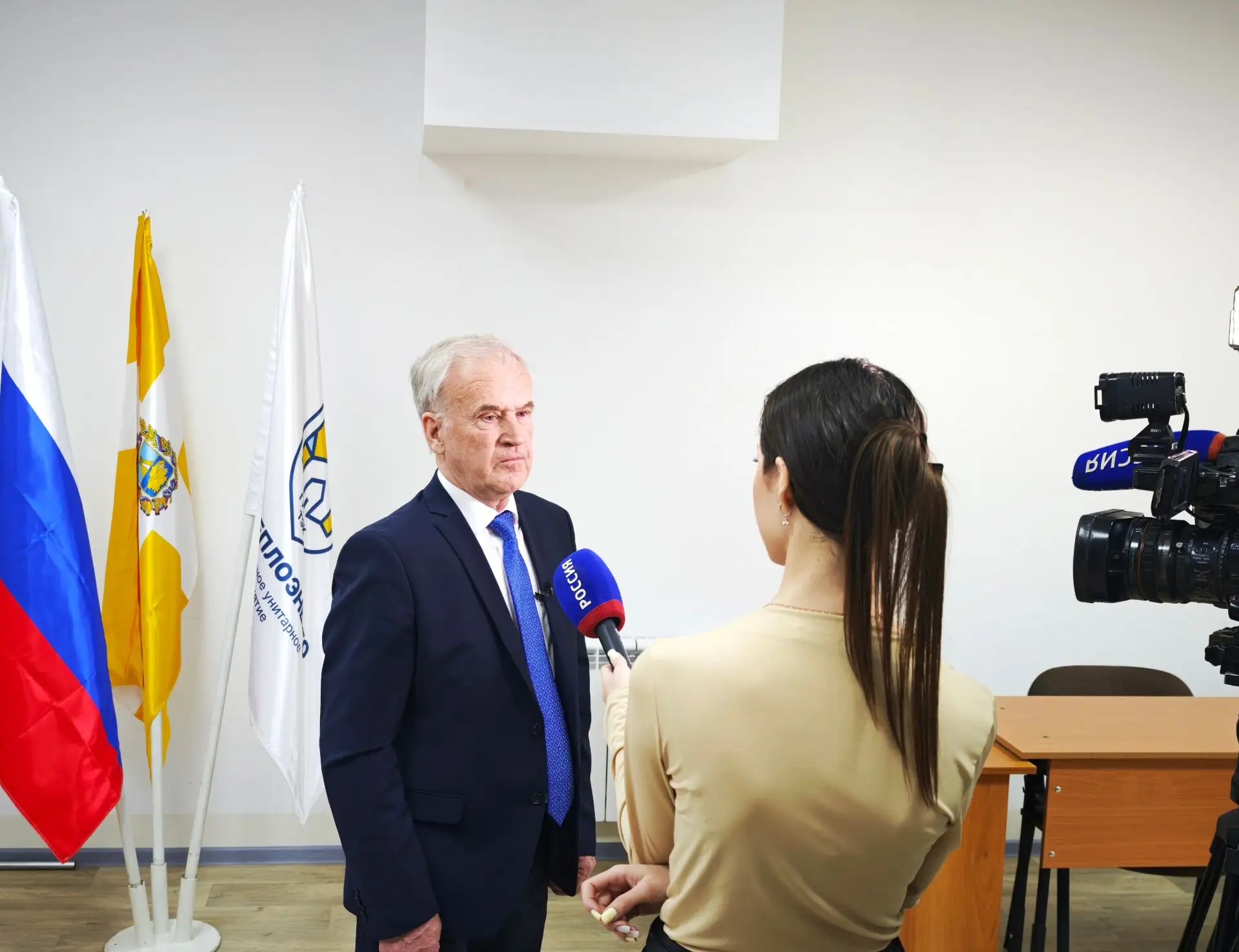 📺 Сегодня заместитель генерального директора по производству ГУП СК «Крайтеплоэнерго» Мингалев Викто