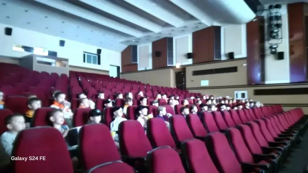 🎬 Четвёртый день в нашем лагере прошёл ярко и интересно!

Сегодня ребята отправились в кинотеатр, г